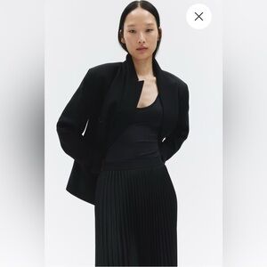 H&M Black Skirt Elegant Timeless Design